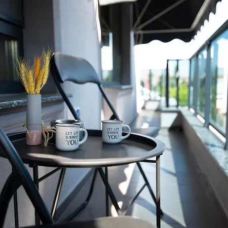 Apartament By The River 2